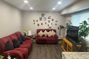 53 Pointe Cir S, Coram, NY 11727 - Photo 26