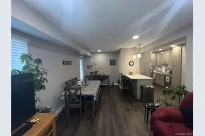 53 Pointe Circle S #53, Coram, NY 11727 - Photo 12