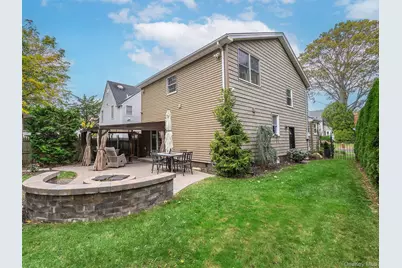 108 Highland Avenue, Port Washington, NY 11050 - Photo 18