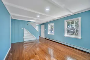 81 Division Ave, Levittown, NY 11756 - Photo 4