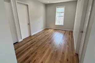 6676 Fresh Pond Rd 3R, Ridgewood, NY 11385 - Photo 2