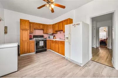 10715 Lefferts Boulevard, Richmond Hill, NY 11419 - Photo 8