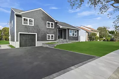 3715 Regent Lane, Wantagh, NY 11793 - Photo 1