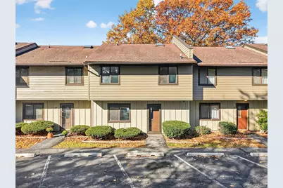 28 Hudson Heights Drive #28, Poughkeepsie, NY 12601 - Photo 2