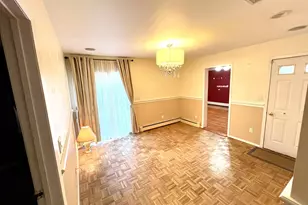 2341 Westley Rd, Westbury, NY 11590 - Photo 4