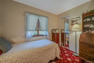 17 Washington Heights St, Selden, NY 11784 - Photo 22