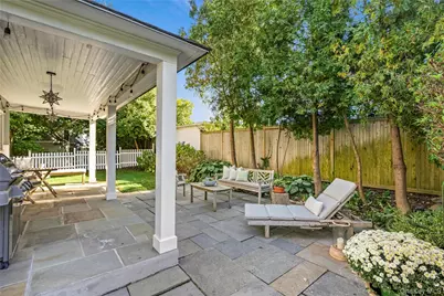 10 Circle Avenue, Larchmont, NY 10538 - Photo 32