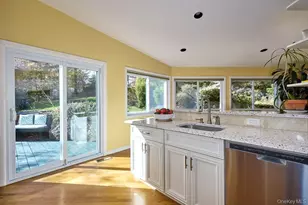 56 Belleau Ave, New Rochelle, NY 10804 - Photo 6