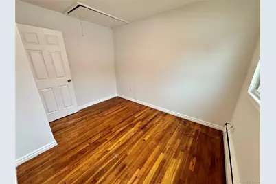 445 Madison Avenue, Brentwood, NY 11717 - Photo 14