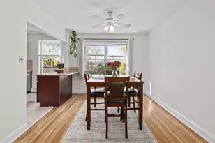 2 Edwards St, Roslyn Heights, NY 11577 - Photo 8