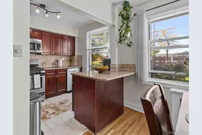 2 Edwards Street #3D, Roslyn Heights, NY 11577 - Photo 10