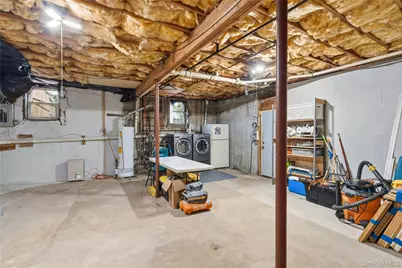 42 Fig Street, Central Islip, NY 11722 - Photo 14