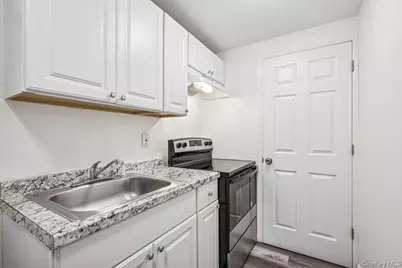 26 Grand Canyon Lane, Coram, NY 11727 - Photo 22