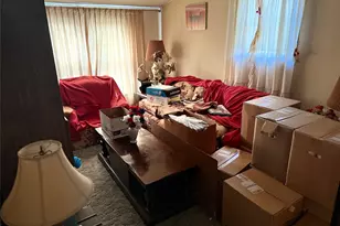 1663 N Thompson Dr, Bay Shore, NY 11706 - Photo 12