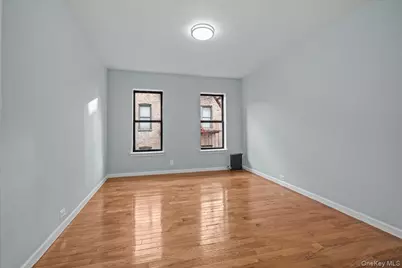 2186 Cruger Road, Bronx, NY 10462 - Photo 6