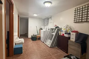 90-52 52nd Ave, Elmhurst, NY 11373 - Photo 24