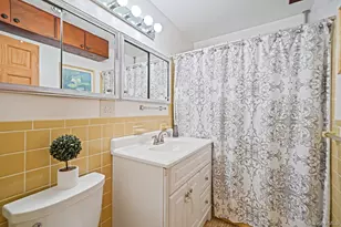 66-45 69th St, Middle Village, NY 11379 - Photo 20