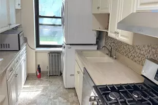 22-27 76th St, East Elmhurst, NY 11370 - Photo 12