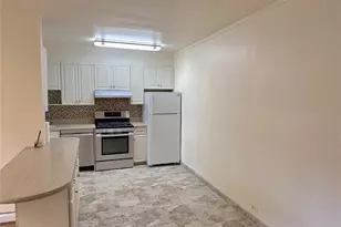 22-27 76th St, East Elmhurst, NY 11370 - Photo 10