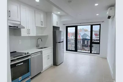 16502 Sanford Avenue #301, Flushing, NY 11358 - Photo 4