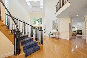 176 Sagamore Dr, Plainview, NY 11803 - Photo 4