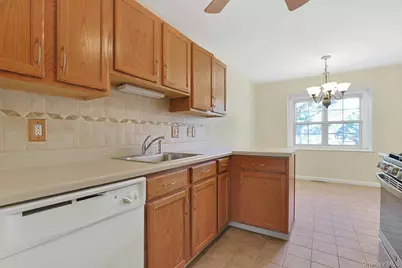 451 Meri Lane, Monroe, NY 10950 - Photo 12