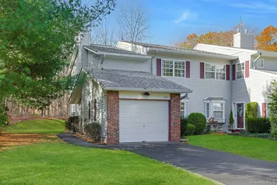 451 Meri Lane, Monroe, NY 10950 - Photo 2