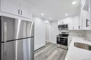 19 Admiral St, Port Jefferson Station, NY 11776 - Photo 10