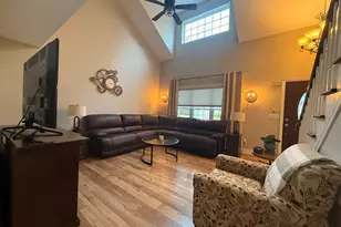 40 Winnecomac Cir, Kings Park, NY 11754 - Photo 4