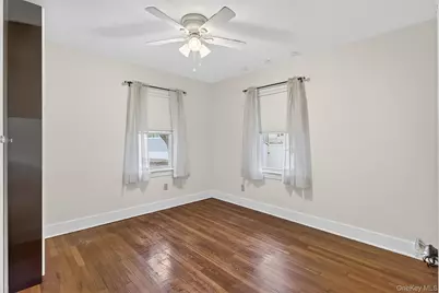 36 Wintergreen Avenue, Newburgh, NY 12550 - Photo 4