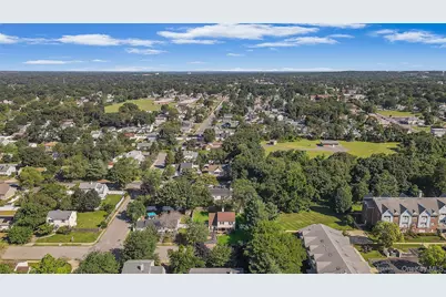 2 Cherry Street, Central Islip, NY 11722 - Photo 26