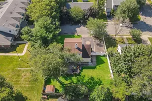 2 Cherry St, Central Islip, NY 11722 - Photo 28