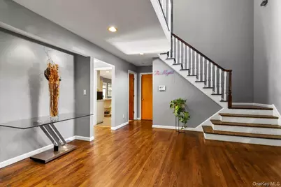 18 Park Street, Pleasantville, NY 10570 - Photo 2