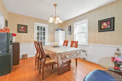 303 Nassau Boulevard, West Hempstead, NY 11552 - Photo 8