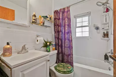 303 Nassau Boulevard, West Hempstead, NY 11552 - Photo 6