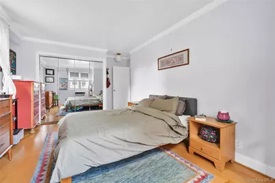 52-40 39th Drive #3U, Woodside, NY 11377 - Photo 8