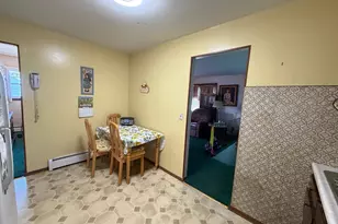 218 Colony Colony St, West Hempstead, NY 11552 - Photo 14