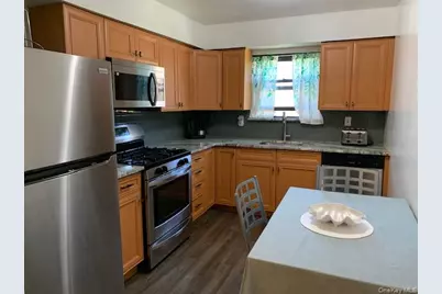 19 Sneden Place W #19, Spring Valley, NY 10977 - Photo 2