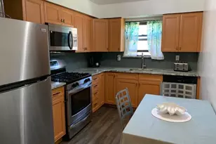 19 Sneden Pl W, Spring Valley, NY 10977 - Photo 2