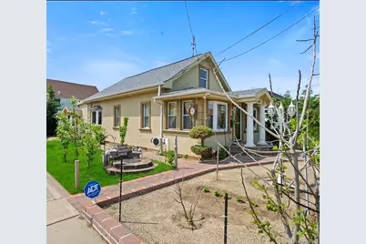 115 Bayswater Boulevard, Inwood, NY 11096 - Photo 2