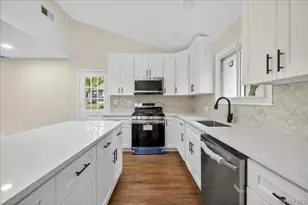 54 Hillside St, Tarrytown, NY 10591 - Photo 10