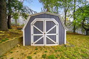 54 Hillside St, Tarrytown, NY 10591 - Photo 30