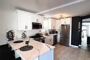 130 Archer Ave, Copiague, NY 11726 - Photo 6
