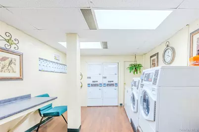 504 Merrick Road #4E, Lynbrook, NY 11563 - Photo 18