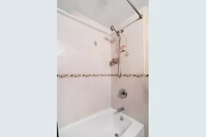 1527 E 29th Street, Brooklyn, NY 11229 - Photo 16