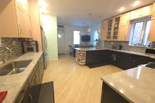 1527 E 29th St, Brooklyn, NY 11229 - Photo 6