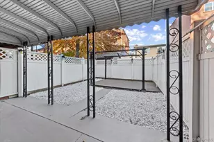 1176 Fairfax Ave, Bronx, NY 10465 - Photo 22