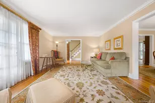 21 Huntington Dr, Yonkers, NY 10704 - Photo 18