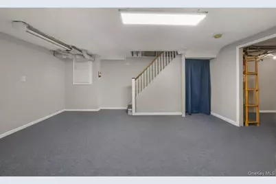 21 Huntington Drive, Yonkers, NY 10704 - Photo 36