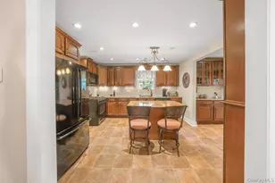 21 Huntington Dr, Yonkers, NY 10704 - Photo 12